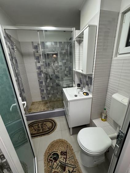 Apartament cu 2 camere decomandat în 9 Mai