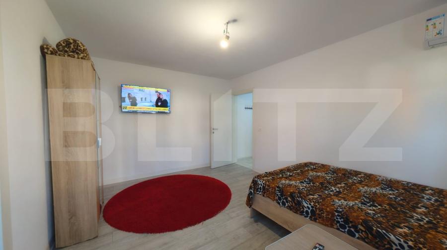 Apartament cu 2 camere semidecomandat, mobilat în Micro 11