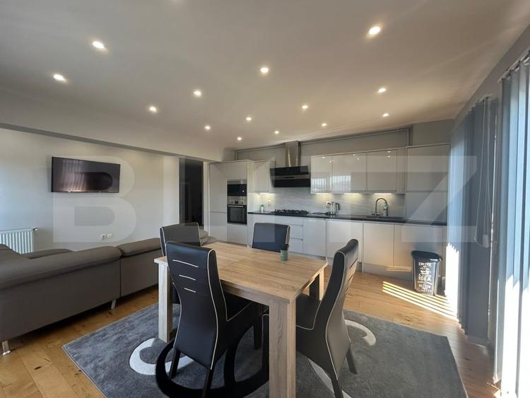 Apartament cu 3 camere semidecomandat, mobilat în Mărăști