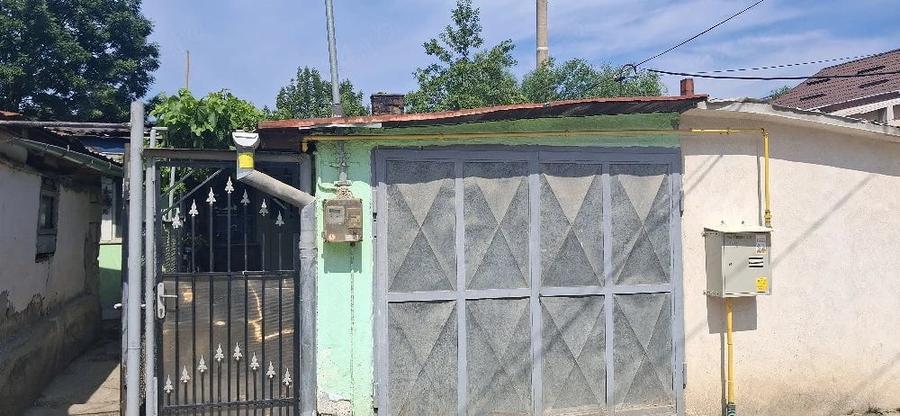 Casă cu Teren 70 Mp în Nord