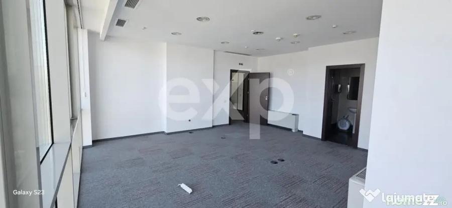 Spațiu comercial, de 20 mp, în Aviației