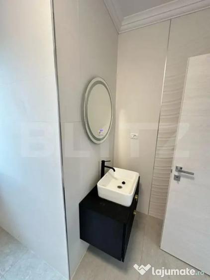 Casă cu 7 camere cu Teren 488 Mp în Seleuș