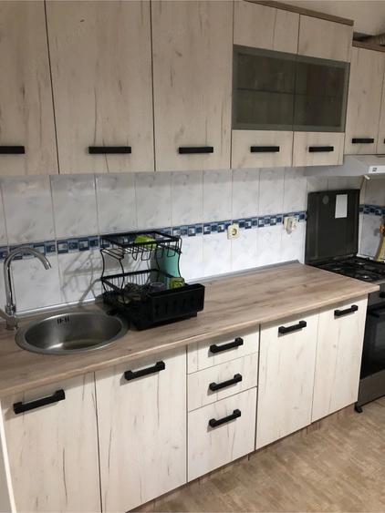 Apartament cu 2 camere semidecomandat, mobilat în Elisabetin