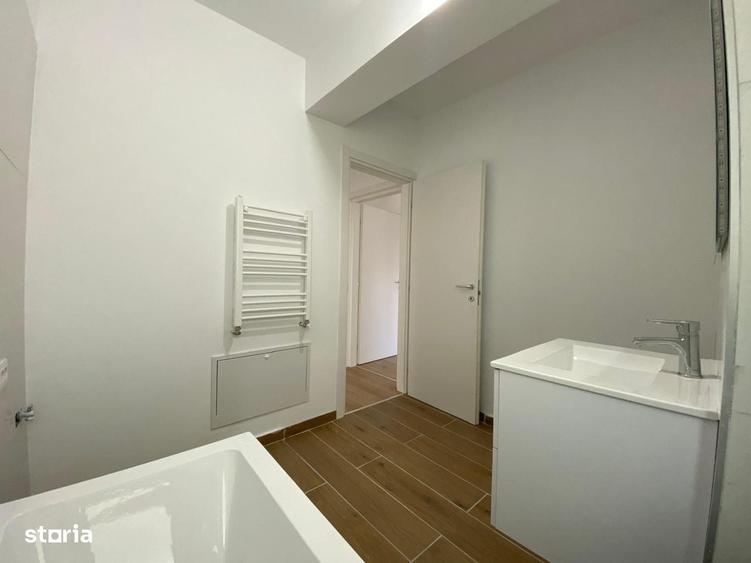 Apartament cu 3 camere în Calea Moldovei