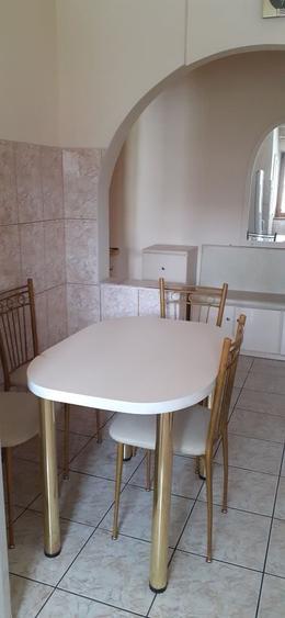 Apartament cu 2 camere semidecomandat în Careiului
