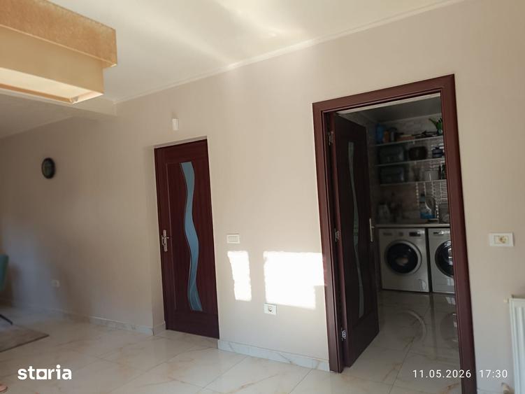 Casă cu 5 camere cu Teren 189 Mp în Nord