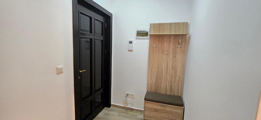 Apartament cu 2 camere semidecomandat în Valea Lupului