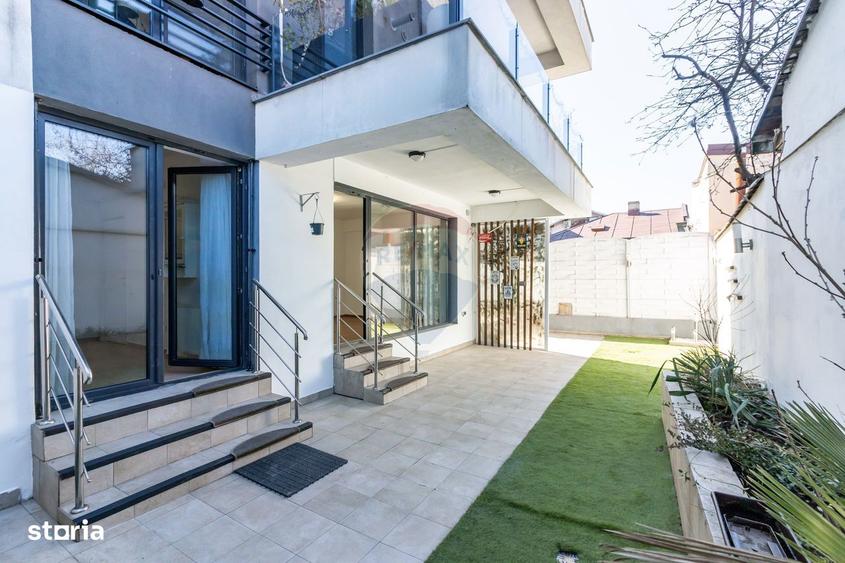 Apartament cu 3 camere, mobilat în Dămăroaia
