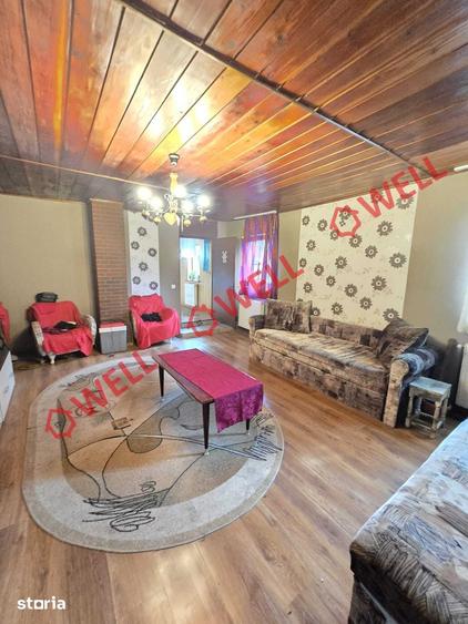 Casă cu 4 camere cu Teren 1102 Mp în Ozun