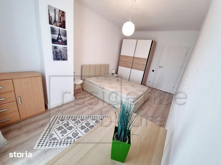 Apartament cu 3 camere semidecomandat, mobilat în Bună Ziua