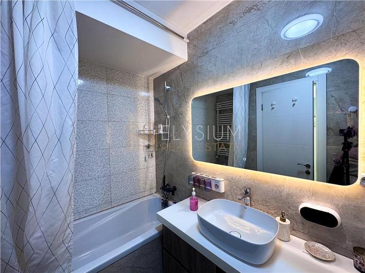 Apartament cu 3 camere semidecomandat, mobilat în Floreasca