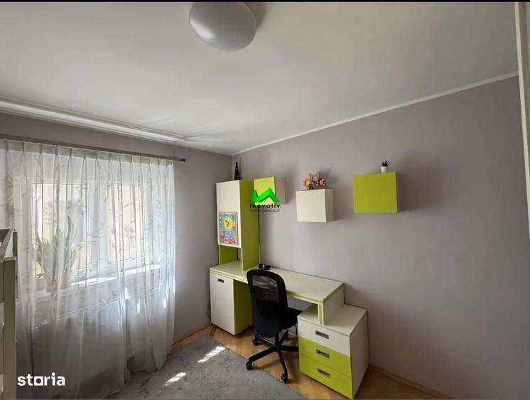 Apartament cu 3 camere decomandat în Central
