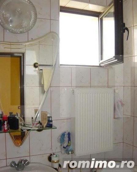 Casă cu 5 camere cu Teren 2000 Mp în Vișani