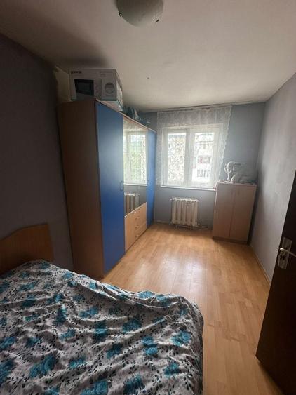 Apartament cu 2 camere semidecomandat în Exterior Vest