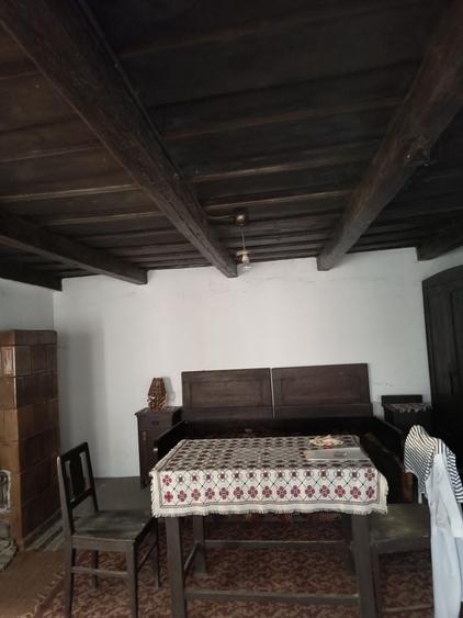 Casă cu 2 camere în Central