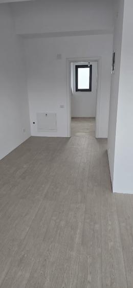 Duplex cu 5 camere cu Teren 227 Mp în Central