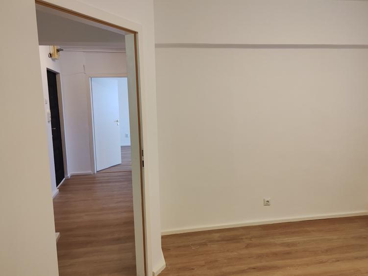 Apartament 2 camere liber la vanzare zona Grivitei - 6