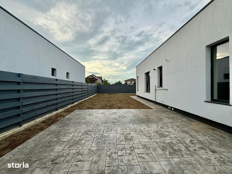 Casă cu 4 camere în Dumbrăveni