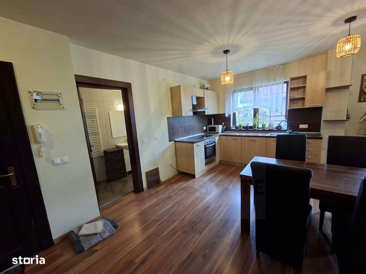 Apartament cu 3 camere, mobilat în Calea Dumbrăvii
