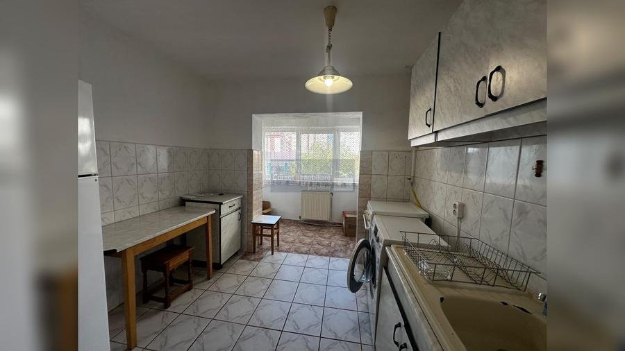 Apartament cu 2 camere decomandat în Ștefan cel Mare