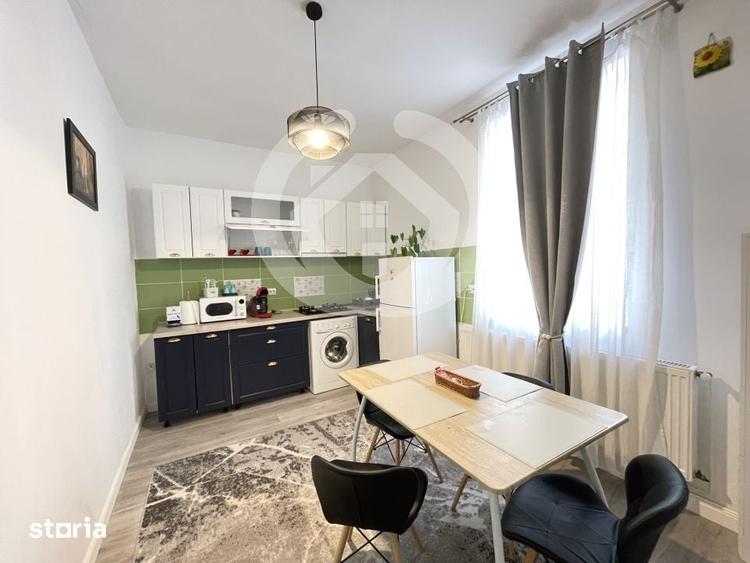 Apartament cu 3 camere, mobilat în Ultracentral