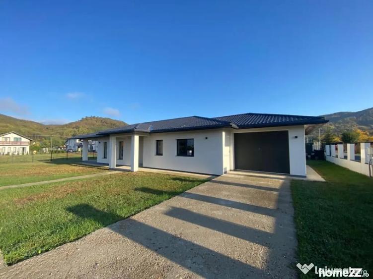 Casă cu 4 camere cu Teren 800 Mp în Tăuții-Măgherăuș