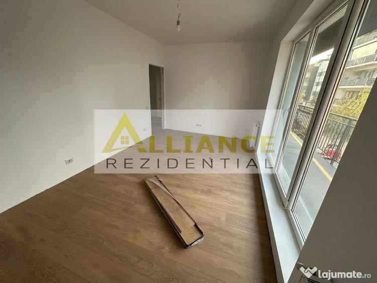 Garsonieră decomandată în Central
