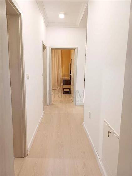 Apartament cu 3 camere decomandat, mobilat în Chișoda