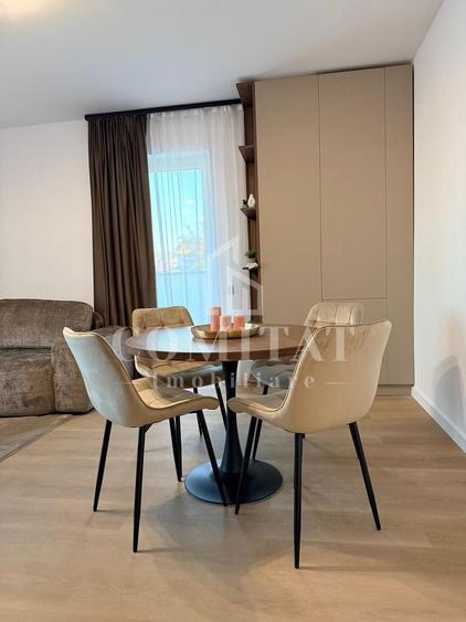 Apartament cu 2 camere semidecomandat, mobilat în Florești