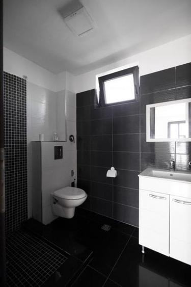 Casă cu 4 camere cu Teren 169 Mp în Central
