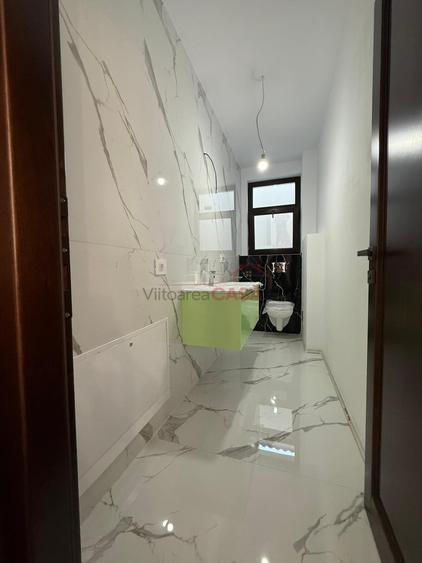 Casă individuală cu 5 camere cu Canalizare în Ozana