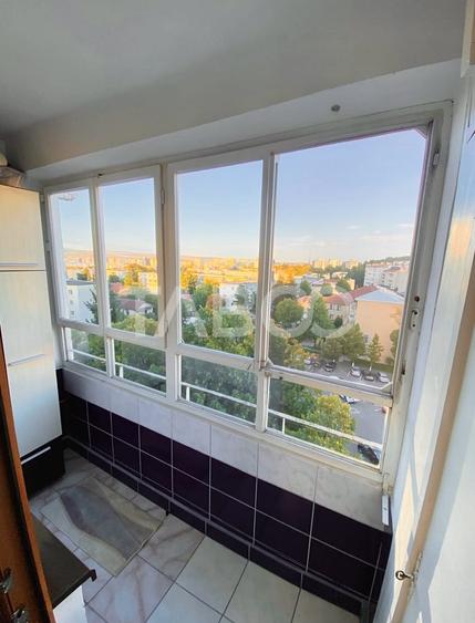 Apartament cu 2 camere semidecomandat, mobilat în Gheorgheni