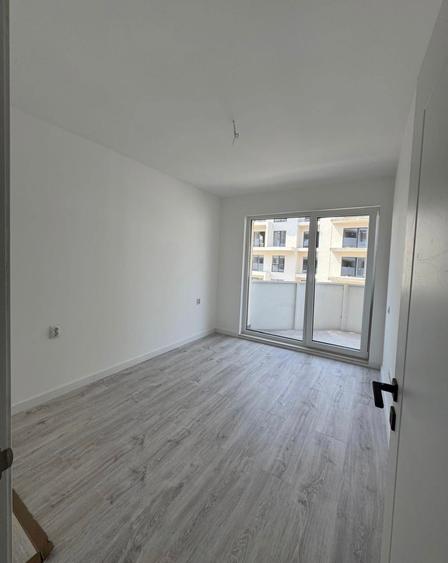 Apartament cu  2camere,finisat,etaj intermediar,parcare,zona Eroilor - 5