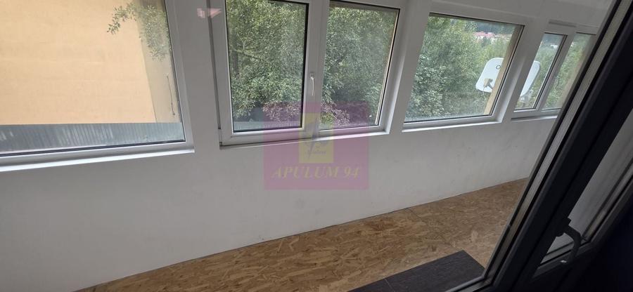 Casă individuală cu 4 camere cu Canalizare în Zamora