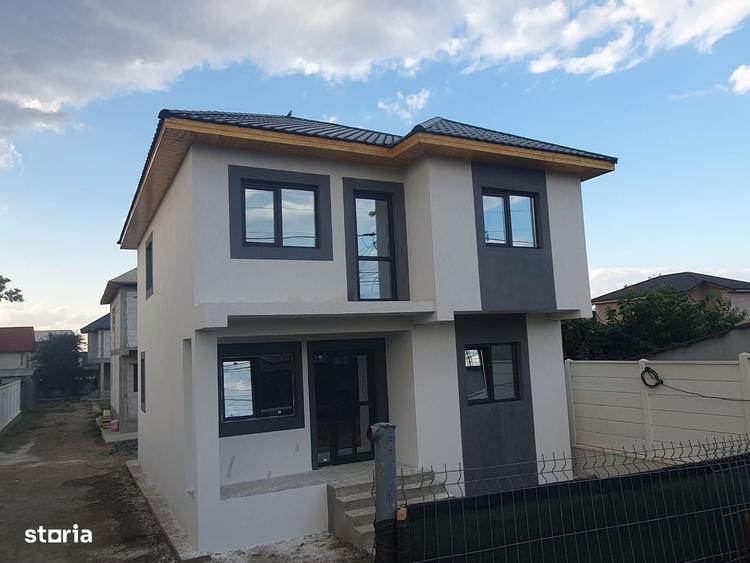 Casă cu 4 camere în Central