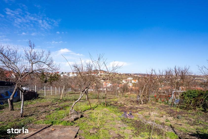 Casă cu 2 camere cu Teren 1068 Mp în Iorga