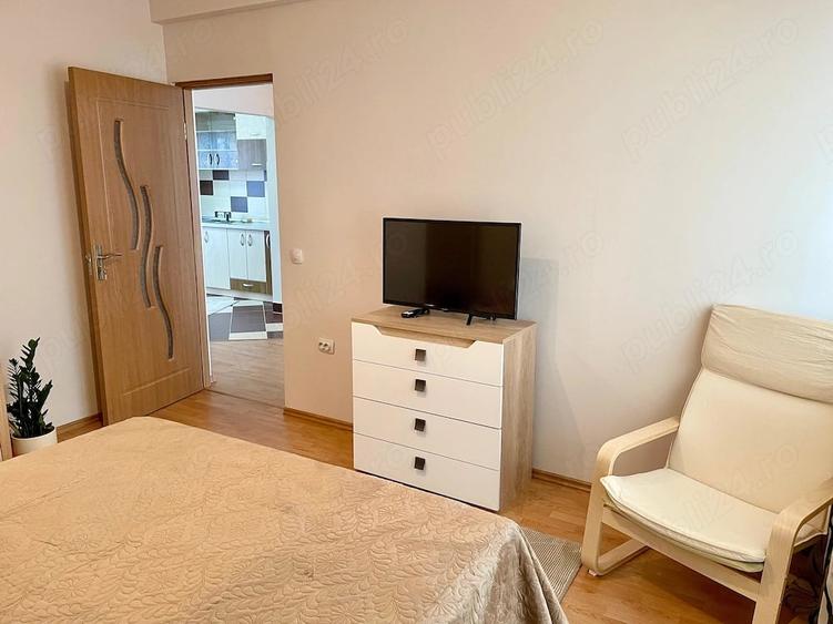 Apartament cu 3 camere decomandat în Juc-Herghelie