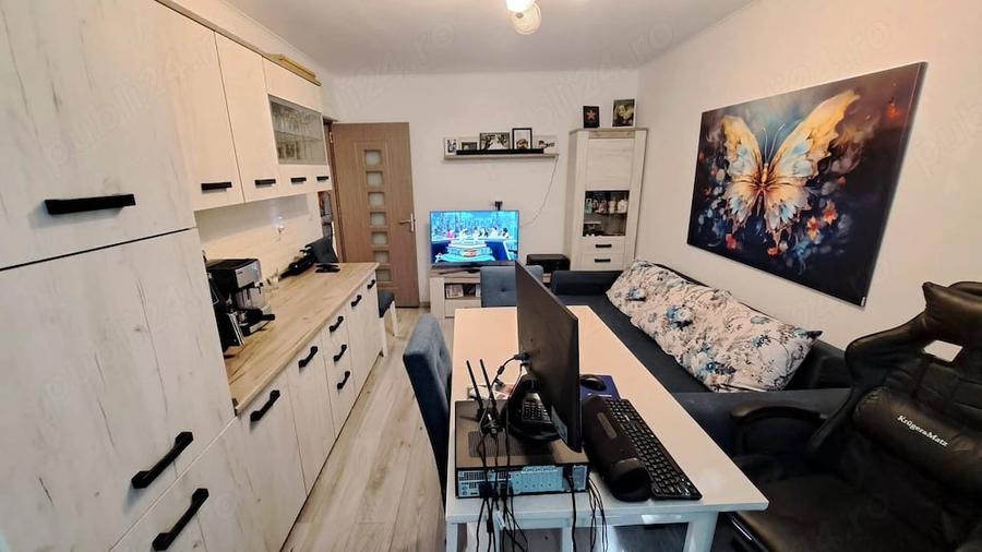 Apartament cu 2 camere decomandat în Central