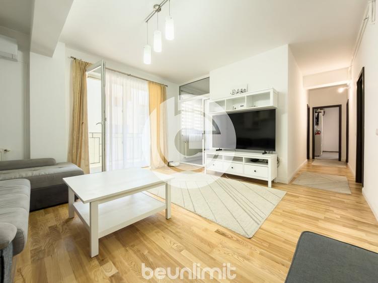 Apartament cu 3 camere semidecomandat, mobilat în Turnișor