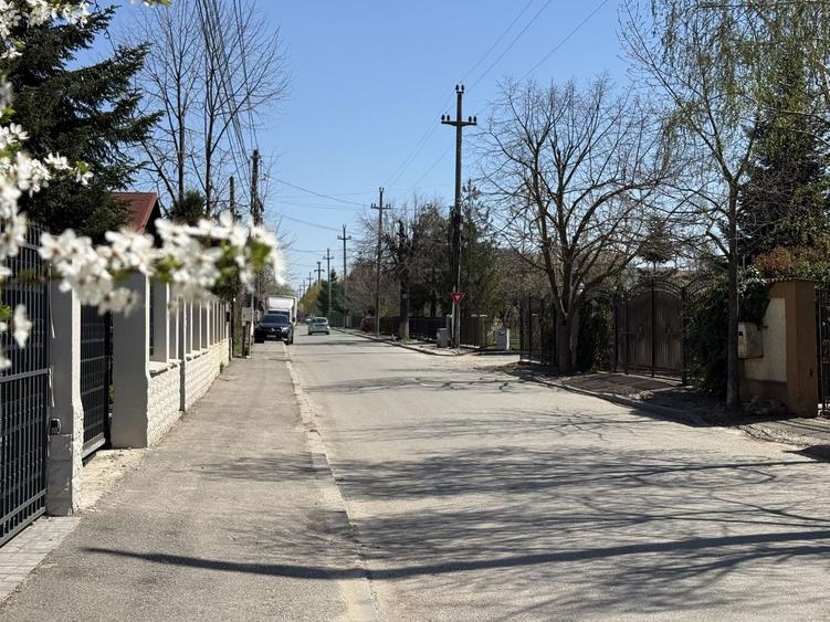 Teren Construcții intravilan de 3950 mp, în Central