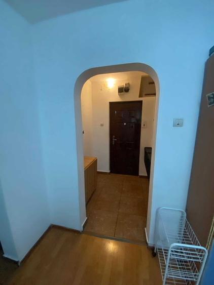 Apartament cu 2 camere semidecomandat în Drumul Taberei