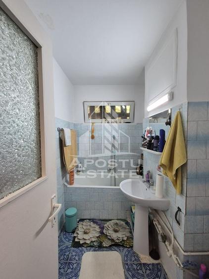 Apartament cu 3 camere semidecomandat, mobilat în Circumvalațiunii