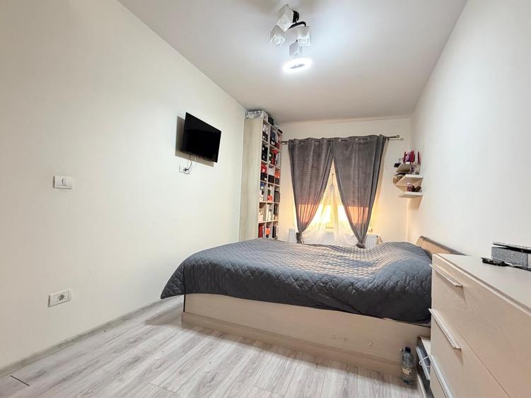 Apartament cu 3 camere decomandat în Braytim