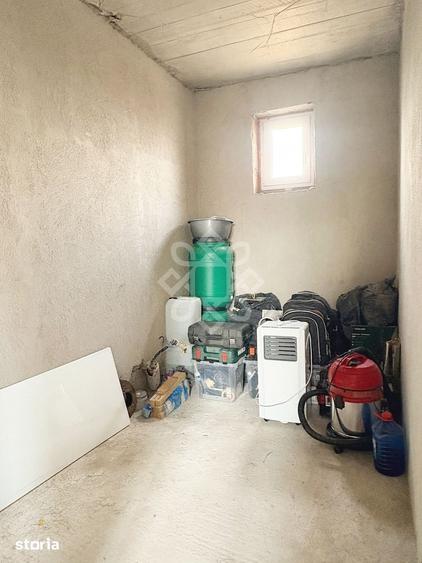 Casă cu 4 camere cu Teren 745 Mp în Central