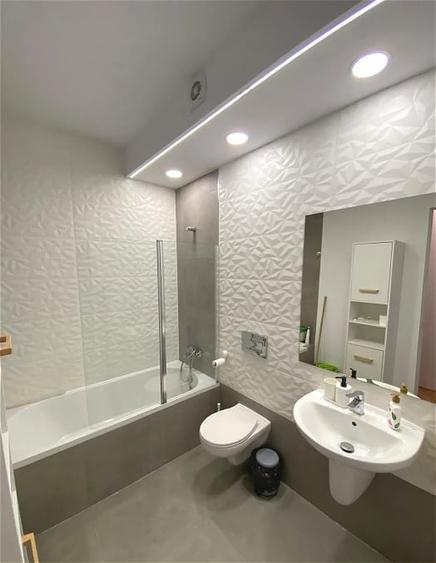 Apartament cu 2 camere semidecomandat, mobilat în Pipera