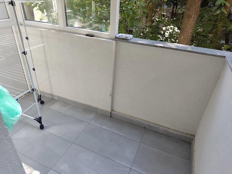 Apartament cu 2 camere decomandat în Traian