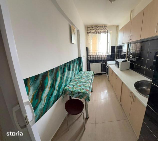 Apartament cu 2 camere semidecomandat în Republicii