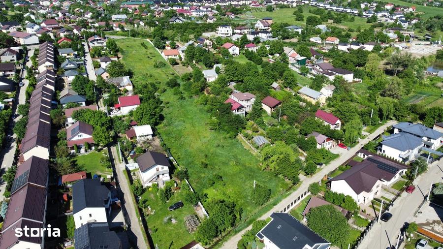Teren de 6000 mp, în Miroslava