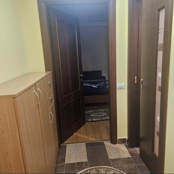 Apartament cu 2 camere decomandat, mobilat în Arcul de Triumf