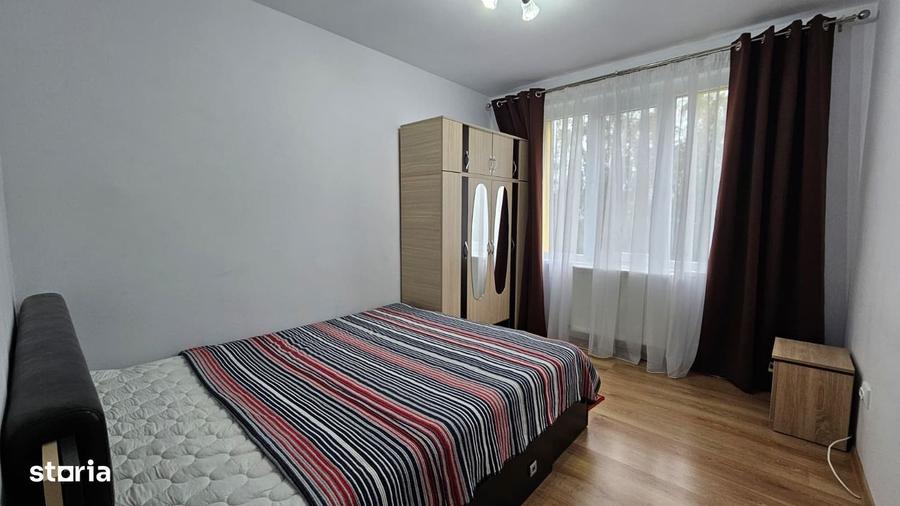 Apartament cu 4 camere în Tractorul
